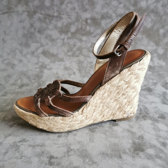 American Eagle Wedge Heels - Picture 4 of 5